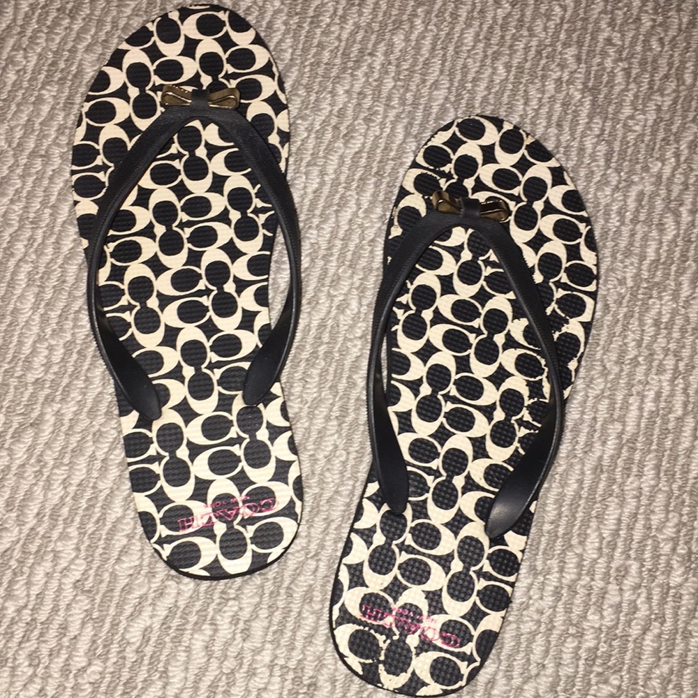 Coach flip flops
